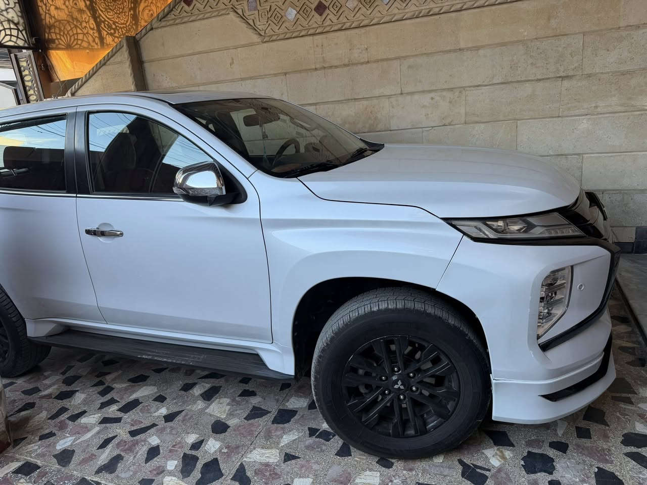 السلام عليكم 
باجيرو سبورت الكت الرياضي
موديل 2020
بصمه +بصمه ابواب
فتحه سلايت 
شاشة
8 ايرباك
سايد بريك بصمه 
نضام اوتو هولد 
كشنات جلد ماروني 
شاشه كبيرة 
داش كام 4k امامي خلفي
كامره خلفيه
ماوس 
اريل نفكيشن 
دوس بلاك 
تحكم استيرن  جهتين
شفتات استيرن 
ترحيب 
كروز سرعه 
قياده ذاتيه
مري شفط كهرباء
يدات نيكل
اشاير بل مري
كشاف مع حركه استيرن
لد نهاري
مخارج اوكس يوئس بي 
منفذ طاقه كهربائي 220فولت
رادار امامي 
حساس امامي 
حساس خلفي 
ماشيه 32 الف 
٧ راكب 
٣ قطع تبريد
6سلندر  (3000) 
كير 8نمره
فور ويل 4x4
نضام تزحلق
نضام المنحدرات 
نضام مانع انزلاق
لايت LED زنون
محرك كير علا وضع الوكاله 
السعر 250
بغداد البنوك 
***********
