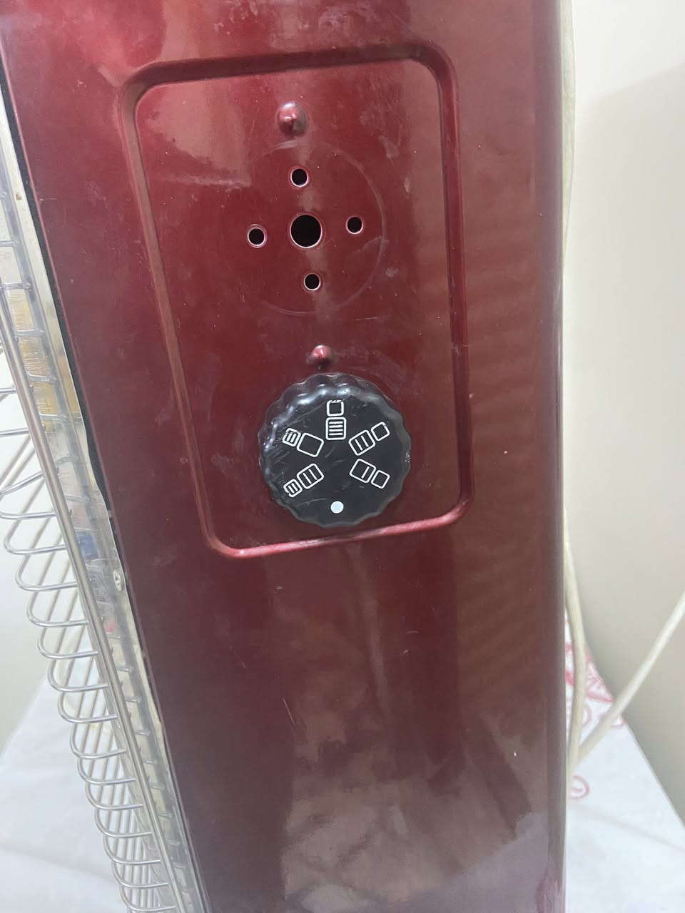 4عيون شغللات
20الف 
***********
