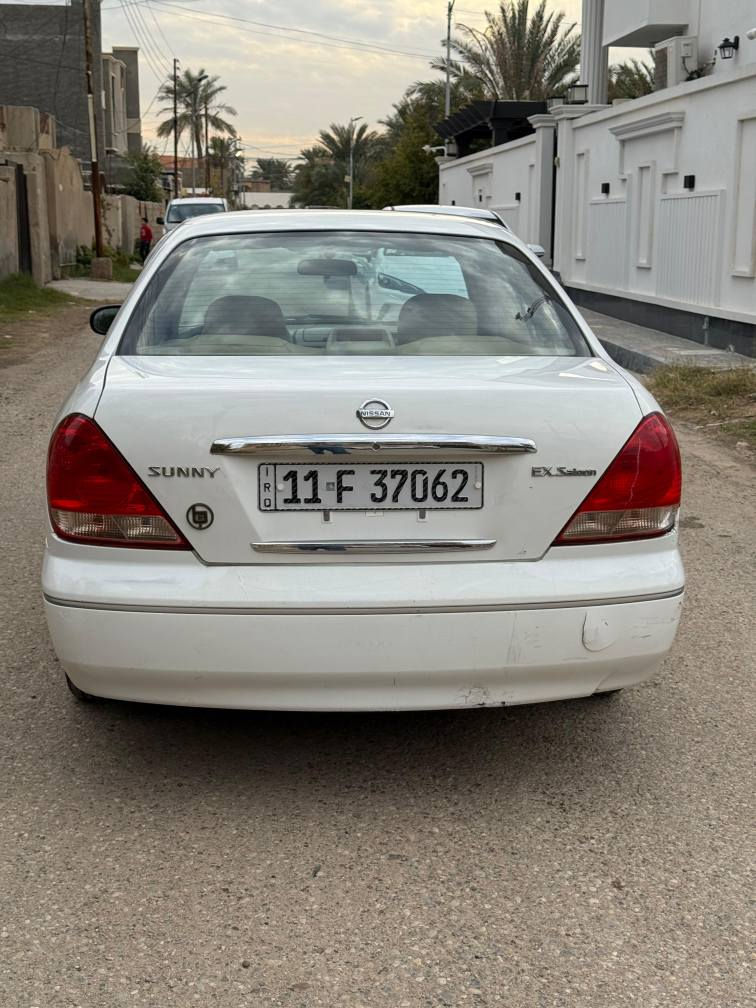 السلام عليكم سني موديل ٢٠٠٤ رقم بغداد مكانه فلوجة الصقلاويه السياره بيه صبغ صفحه وضربته الجاملغ الامامي عكس السايق السياره معروضه ٧٨ وبيه مجال
للاتصال *********** الفلوجة, الأنبار
