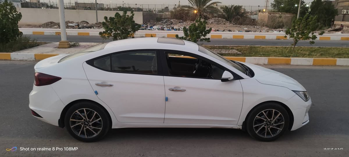 النترا 2020 خليجي فول مواصفات فتحة بصمة رقم بغداد انگليزي سنوية لل 2030 مداور ثاني يوم ماشية 69 الف  تخم تاير جديد حدادية جديده السعر 146 للاستفسار ***********
