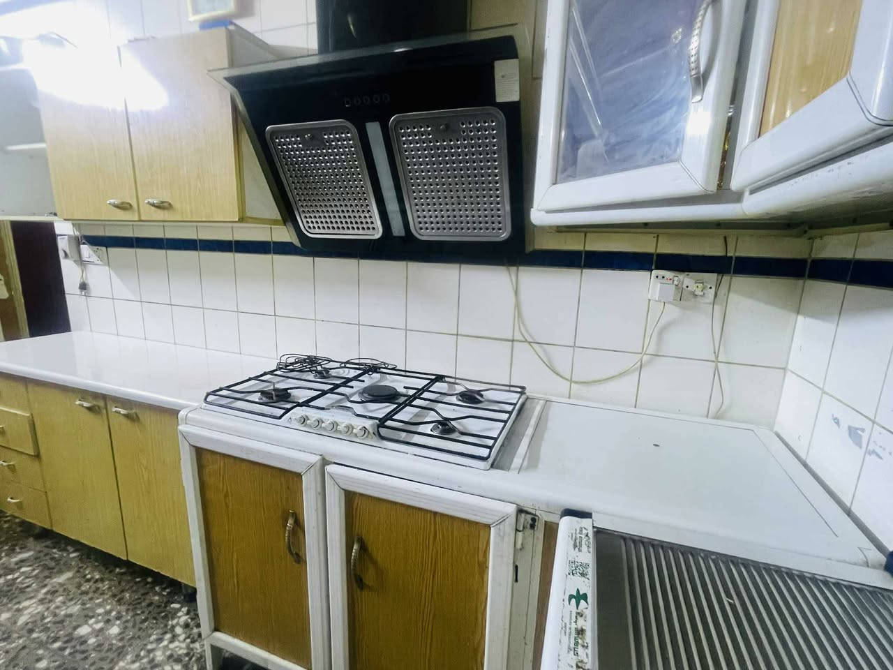 غراض بيت للبيع بسعر مناسب
مكان حي الجهاد الخارجيه للاستفسار الاتصال على الرقم
***********
