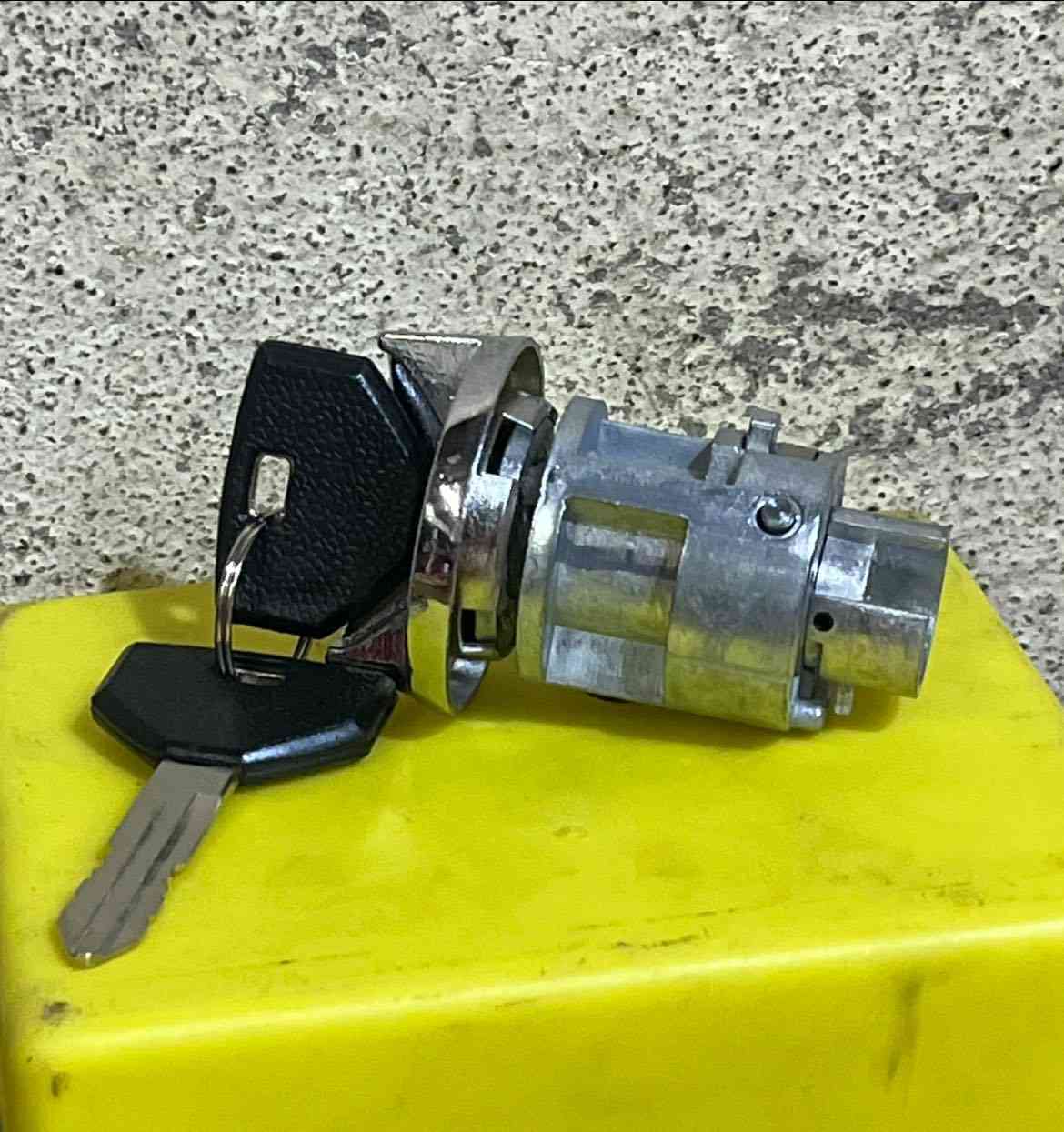 جوزة سويج (كلايزر) من موديل 1991 الى1995

متوفر توصيل الى كافة محافظات العراق التوصيل داخل نينوى 3 الف التوصيل الى المحافظات 5 الف البيع:جملة_مفرد 

نتشرف بزيارتكم العنوان:موصل صناعة وادي عكاب فرع صبحي المولى خلف سايدين قندلا ***********للتواصل معنا على استفساراتكم من الساعة  8 صباحآ الى 1
