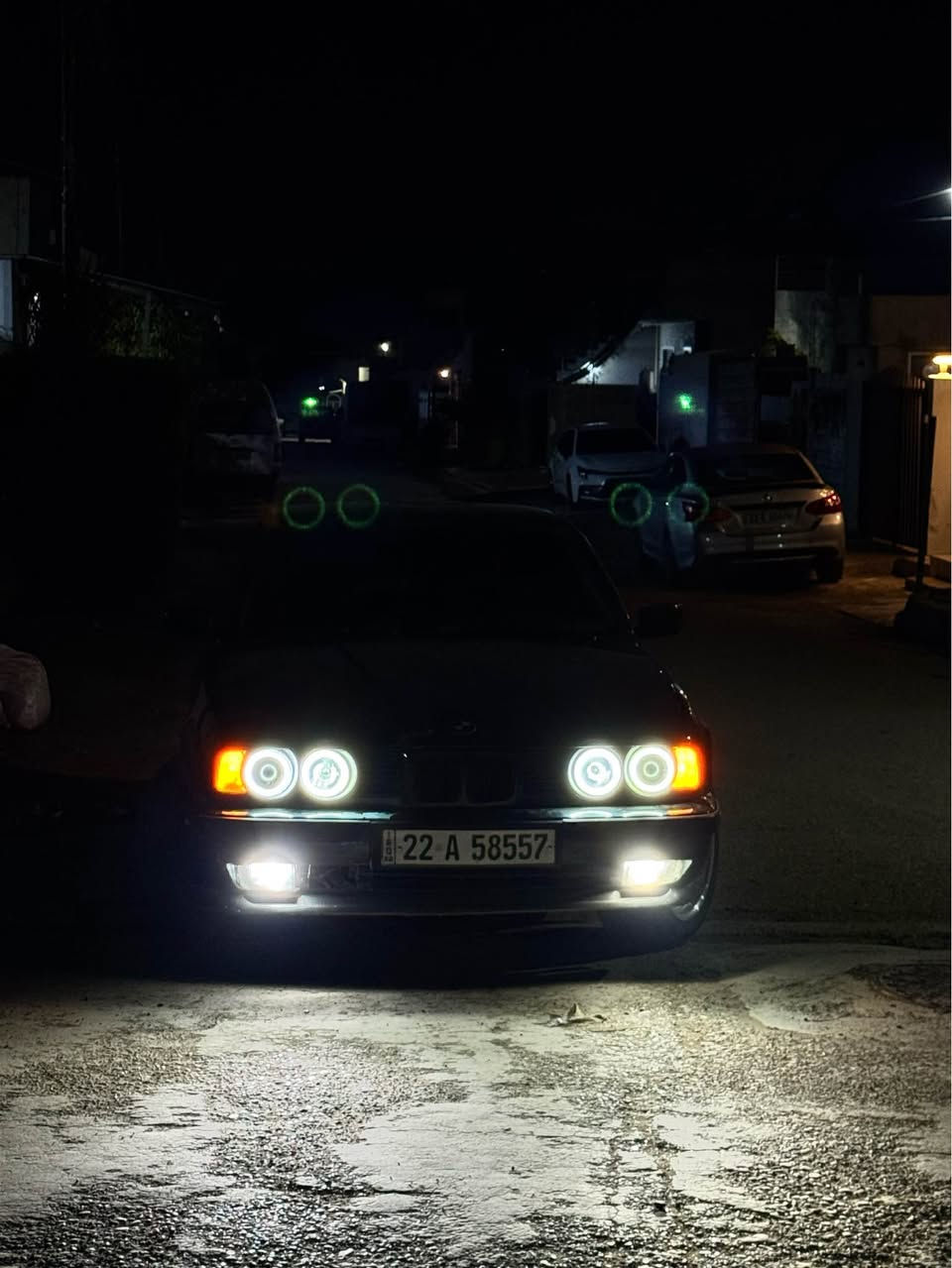 سلام عليكم اخواني bmw e34 520i 
موديل 1993 سيارة كير و محرك بشرط و بسمي و سنوية جديد لحد 2030 
سلارة كير عادي و بدون أي ضربة دعاميه لدعاميه بشرط 
*********** كركوك, العراق
