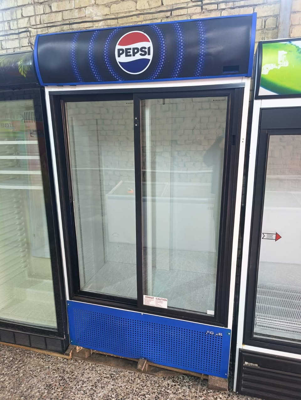 عارضات عمودية ايگور الحاسبة التركي 🇹🇷 الاصلي الاحجام (3بيبان/مترةو25/مترةو10) نظافة 💯❗💯 ستعمال قليل يوجد توصيل 🚚
العنوان:-( بغداد • مدينة الصدر )
للاتصال:-***********
