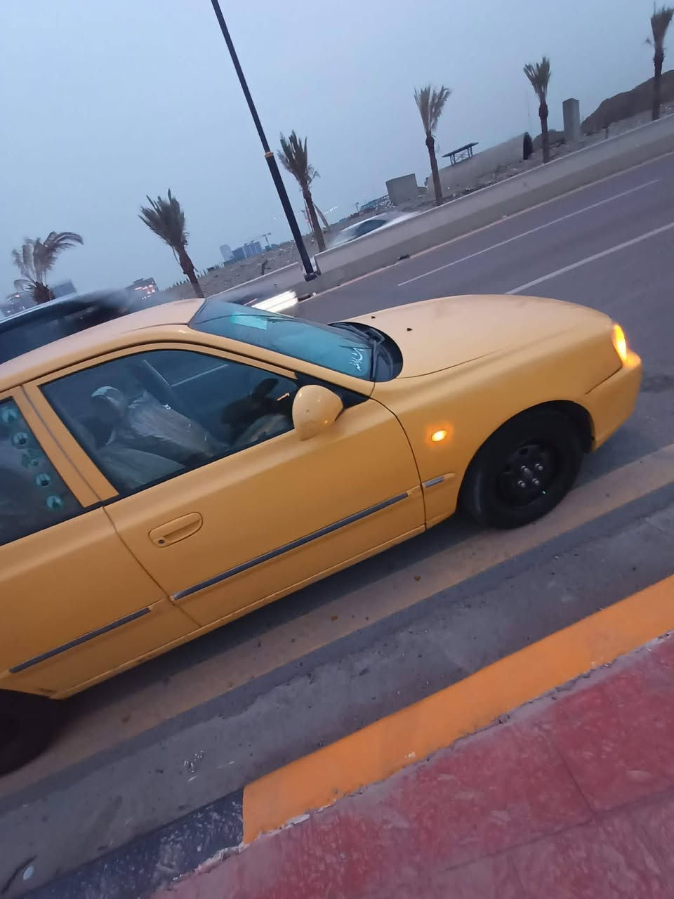 سلام عليكم فيرنه 2014 رقم بغداد سيارة مال جناي خير من الله كير محرك جديد زنون دوشمه جديده كاعيه جديده من ايدك للشارع وبل عافيه عل ياخذه  ***********
