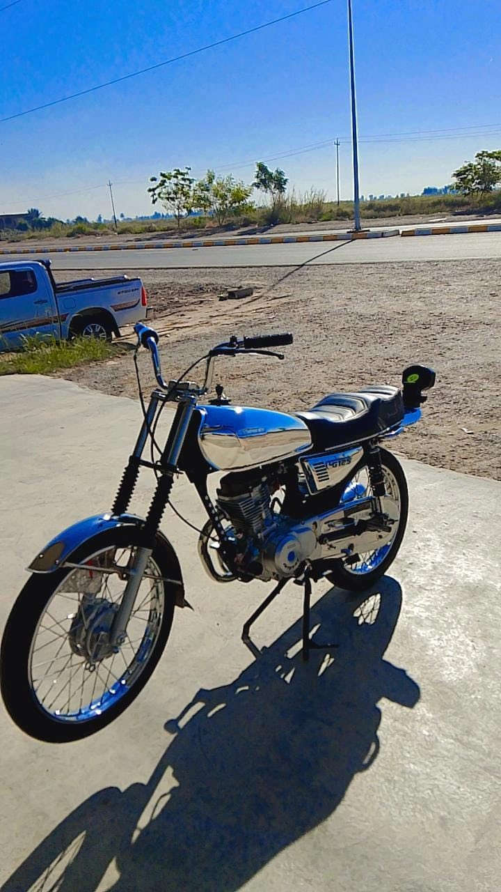 السلام عليكم دراجه أم تنس موديل 2024 شلعه و معدل و فصله العنوان صلاح الدين بلد ناحيه يثرب السعر650 بيه مجال حك الجيه التصال على هاذا الرقم ***********
