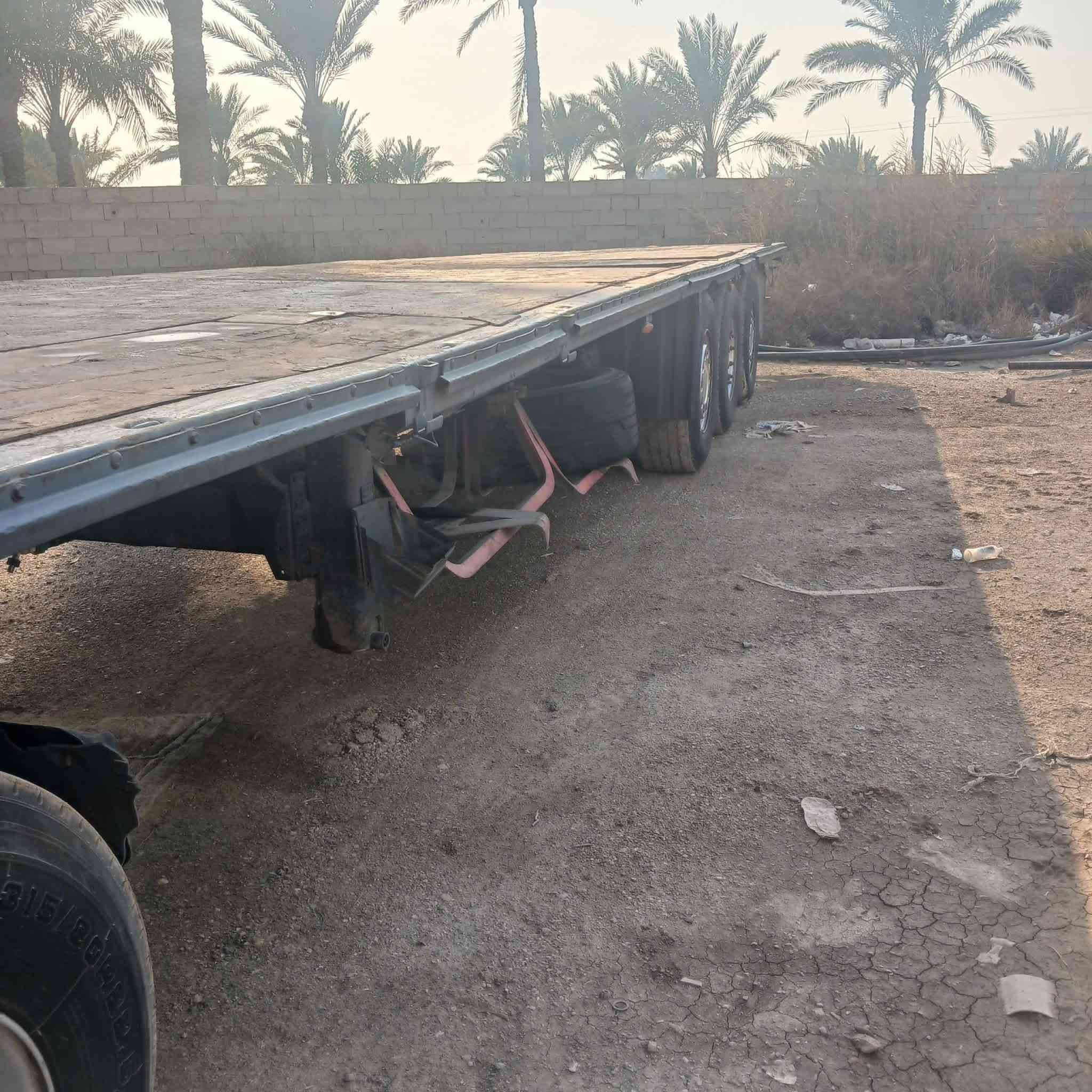 للبيع سكانيا راس و عربانه 2005 سليمانيه  كير مكينه اكسل كفاله سنويه 27 جوبلس أمامي سياره جاهزه للشغل الاستفسار الاتصال على الرقم ***********
