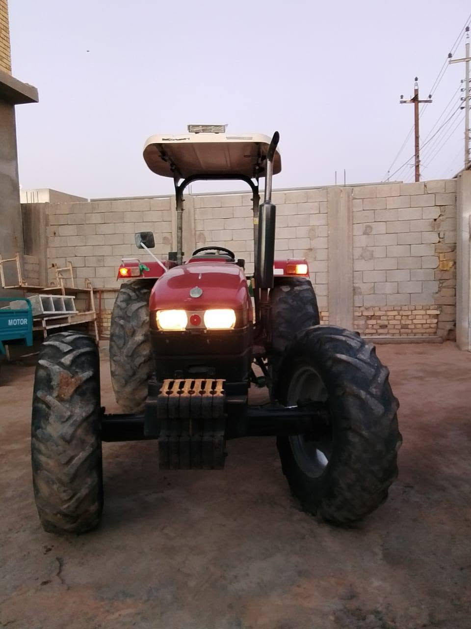 سلام عليكم مكينة هندي نضيفة للبيع مكان البصره القرنه الرقم  ***********
