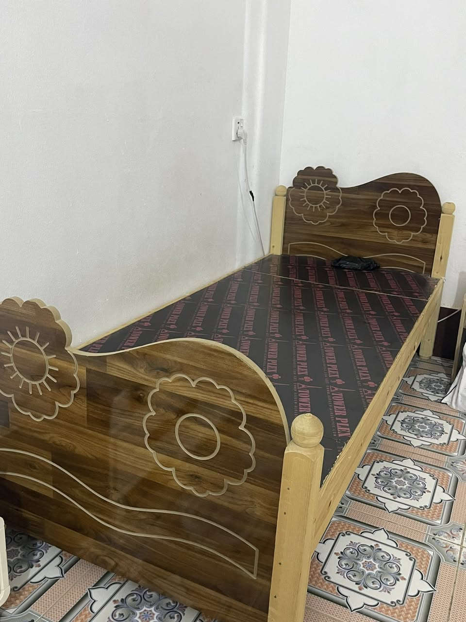 للبيع


**إذا كنت صاحب هذا الإعلان وتريد حذفه لأي سبب، رجاءا أرسل رسالة إلى الدعم الفني**