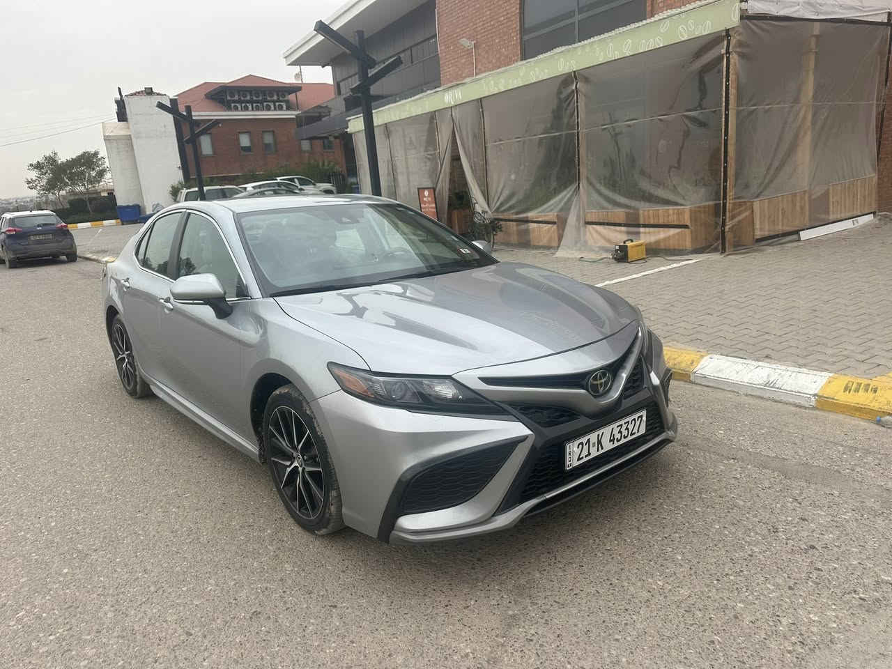 تويوتا كامري SE 
موديل 2023
ماشي 37 ميل 
ربع جملغ صبغ 
شبر جملغ خلفي بارد
بونيت مبدل بلادي 
سعر 195 بي مجال 
عنوان كركوك 
رقم ***********
