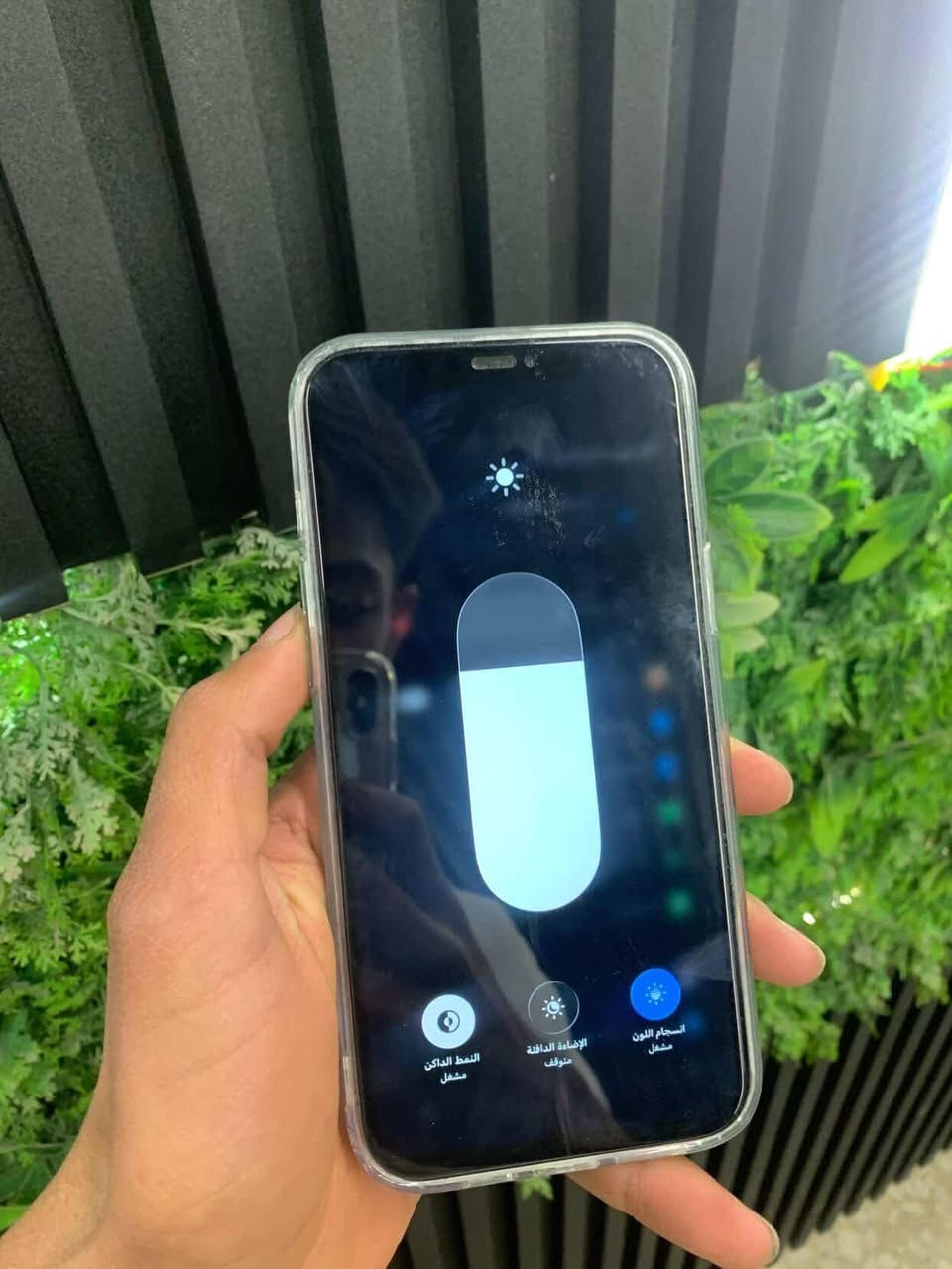 ايفون 12برو ماكس للبيع جهاز لوك كلة شغال ونضيف مستبدل فقط بطاريه100 اصليه شاشه ٣خيارات وفيس أيدي شغال جهاز كله شغال مابي نقص ماستر شرق اوسط ذاكرة ٢٥٦ سعره 320بي مجال مكاني بغداد الامين الثانيه ***********
