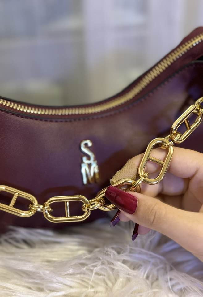حقيبه ماركه Steve Madden امريكيه


**إذا كنت صاحب هذا الإعلان وتريد حذفه لأي سبب، رجاءا أرسل رسالة إلى الدعم الفني**