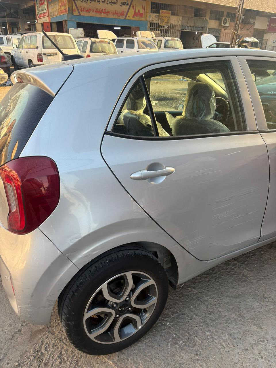 السلام عليكم كيا بيكانتو موديل ٢٠٢٣ماشيه ٢٩ السعر ١٠٨ للاستفسار الاتصال على الرقم ***********
