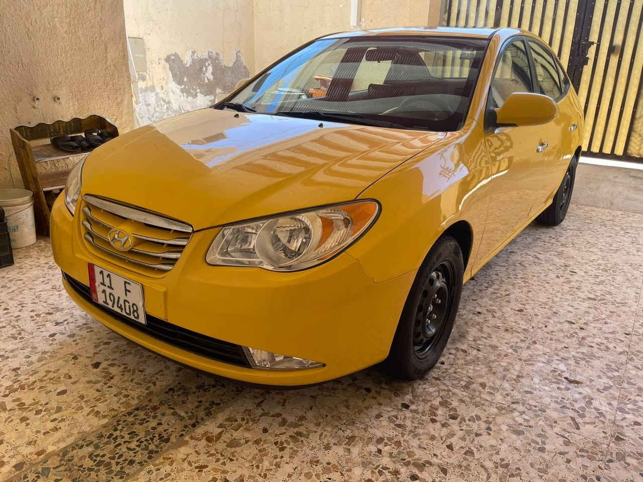 السلام عليكم انترا صابونه مديل 2009 مكينه 2000وارد امريكي بيه شويه بل جاملغ المامي جاهزه مكينه كير تبريد ثلج طخم تاير حداديه جديده دوشمه سفريات شاشه الف ماذب عليه سنويه ستوه نفذت مصفره راعيه يمي بلعماره السعر ٨٥ وبيه مجال بصيط مكان السياره ميسان الشراي يتصل ***********
