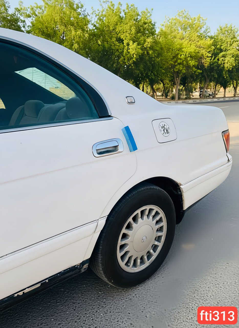 السلام عليكم 
بطه موديل ١٩٩٣ رقمها بابل نكليزي مكان السياره بالحيدريه بالنجف رايدها ب 62 ورقه و السياره بأسمي لا بياع شره و لا ادور مقالب سياره تستحق كل دينار بيها 
و هذا رقمي عل واتساب 
*********** 
------------------
السياره مكفوله كفاله من الضربه و الكصه و نقل الجثه 
محرك عل شرط لا تنقيص و لا تبخير و ترايك 180 
تايرات جدد و تبريدها شغال و شاشه و لايتها زنون 
و دواخلها نضافتها ٨٠٪ الكشنات شرط خدش ما بيها
