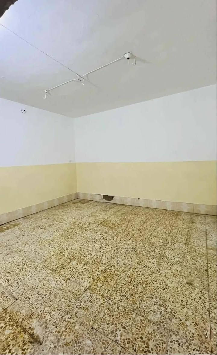 دار للايجار 100 متر في النجف حي السلام شارع المطبات قرب المدارس صبغ جديد جاهز  ايجاره 375 قفل 

رقمي  
***********
