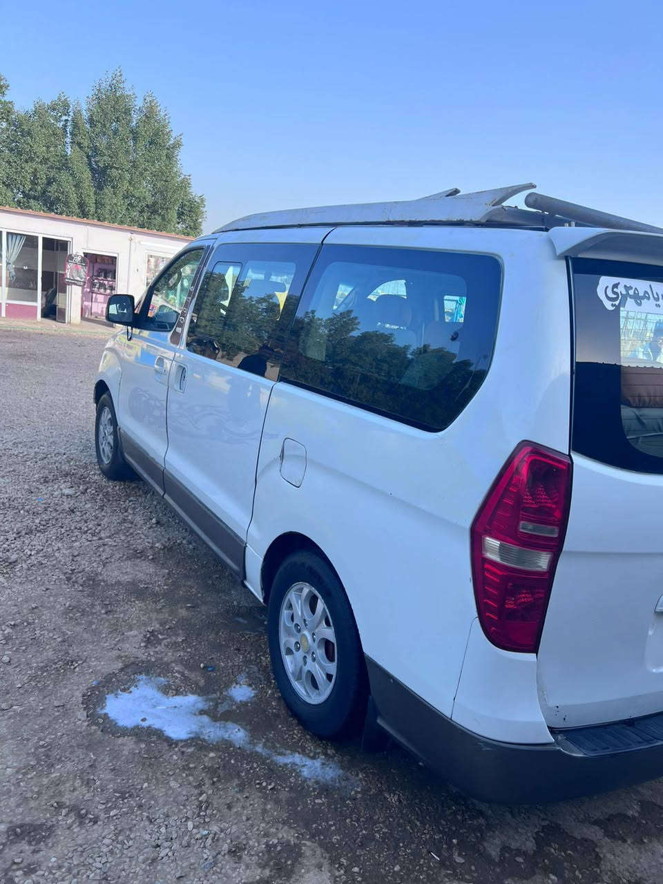 السلام عليكم ستاركس موديل 2010 مفتوح رقم بابل انكليزي شرط التحويل بيهه جاملغ الامامي وجاملغ الخلفي صبغ والباقي كفاله مكينه حداديه كير اكسل تبريد ثلج مكينه لا تنقيص ولا تبخير بل جيس السياره جاهزه  مال جناي السعر 120وبيهه مجال حك الجيه فقط المكان بابل  *********** اخوكم  آبّـــــــوُ كَيـآن
