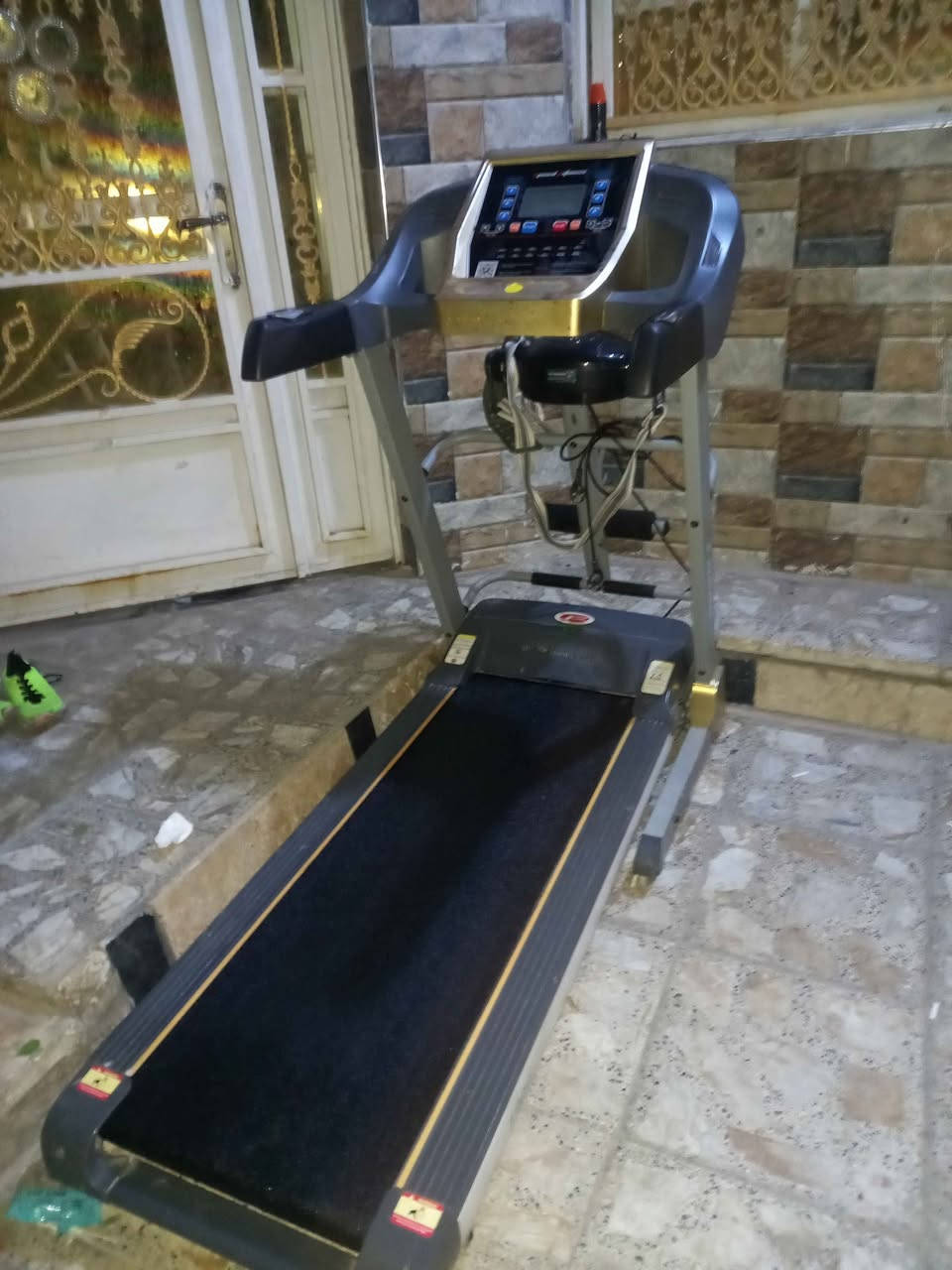 جهاز جري استخدام منزلي نضيف جدا وزن يتحمل ١٦٠كيلو دبل ماطور جبلي ضخم جدا يصلح إلى القاعه ونوادي وجمات بي حزام تكسير شحوم تدليك جسم كامل موصفات مبي ثري سماعات بلوتوث العنوان بغداد بغداد, العراق


**إذا كنت صاحب هذا الإعلان وتريد حذفه لأي سبب، رجاءا أرسل رسالة إلى الدعم الفني**