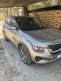 شباب سليتوز  للبيع مديل 23ماشية 34 حادثه قبق جنطه تبديل  هـ07712908714...