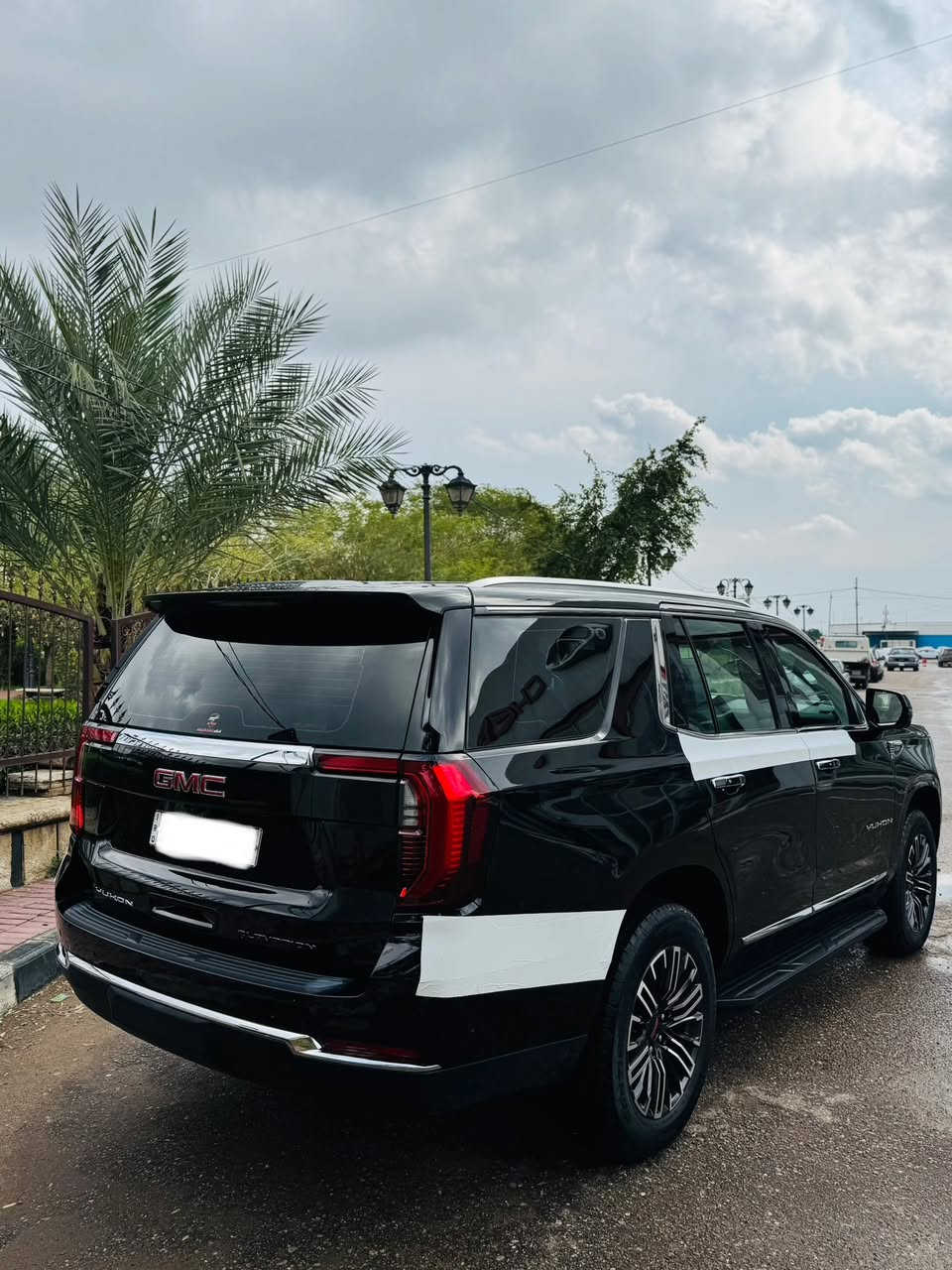 السلام عليكم
 جمسي 2025 الڤيشن كفالة عامة السيارة
كفالة عامة صبغ وبارد ودبل كود
ماشية 6 الف / رقم بغداد 
مواصفات الڤيشن معروفة
السعر 635$ يعني 6 دفاتر و35 ورقة وبيه مجال 
مكاني بغداد السيدية
***********
