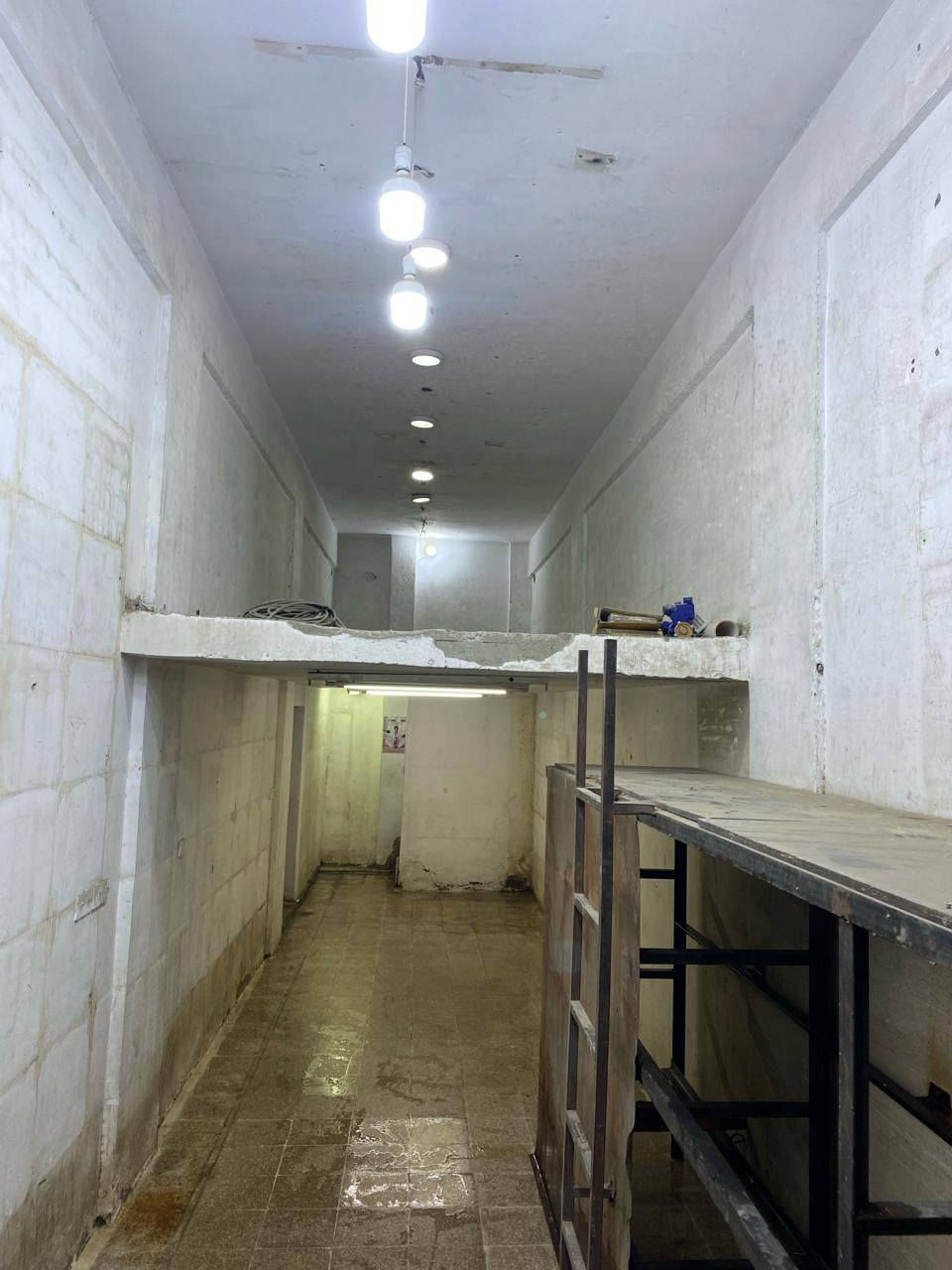 محل للايجار بالكفاح ساحه زبيده مقابل مرقد قمبر علي للاستفسار الاتصال على الرقم ***********
