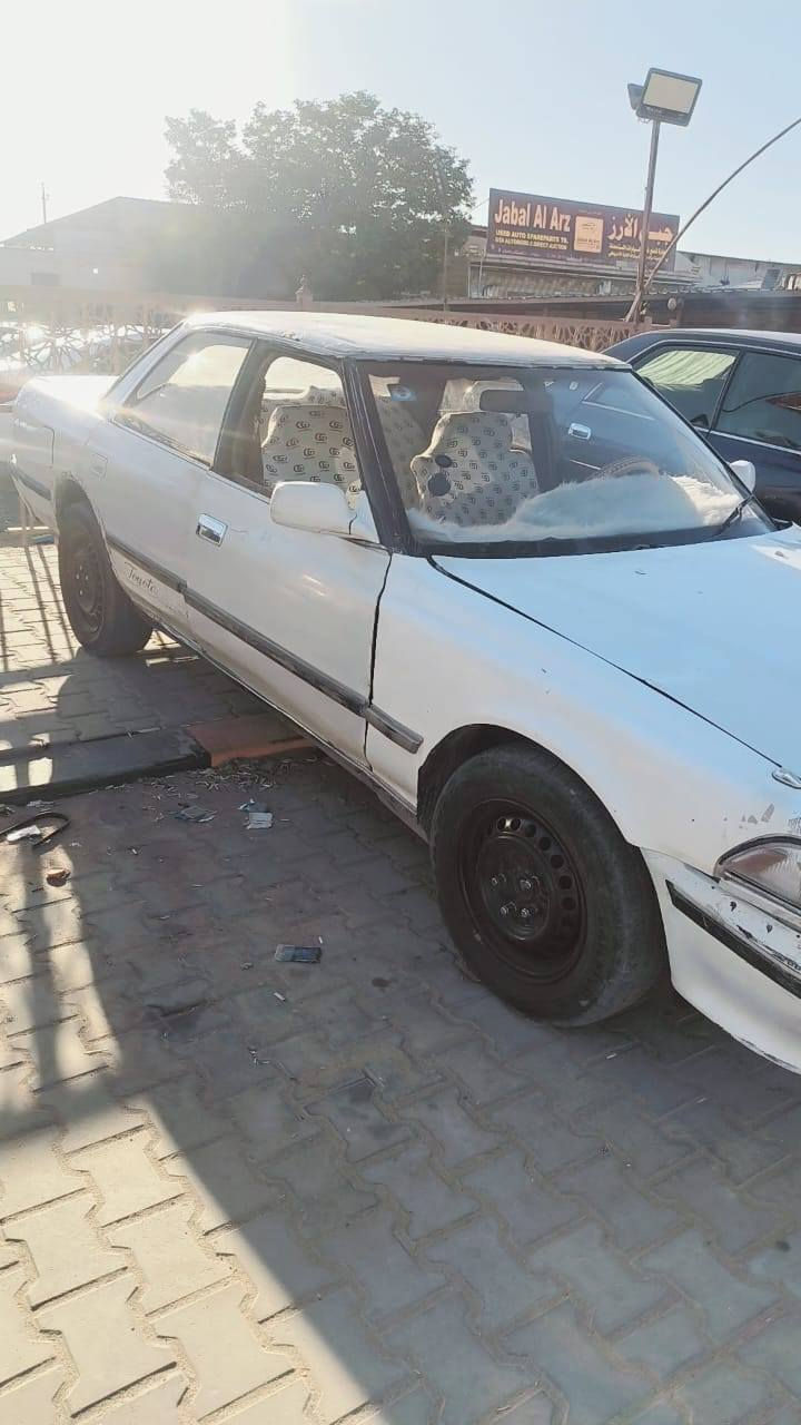 سلام عليكم 
من رخصة مدير الكروب 
سيارة مارك عظم موديل 91 رقم انكليزي بأسمي مداور ثاني يوم السعر 25 بي مجال مكينة 2500 VVTاللون ابيض لؤلؤي
 للستفسار اتصل ع الرقم 
***********
الرقم بي واتساب
