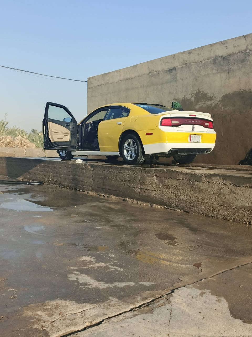 جارجر موديل 2013للبيع مصفره هيئه ومرور  سنويه بسم ابن عمي سعر 150وبيه مجال ***********
