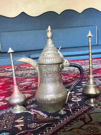 دله نقش • مي ورد • كمكم