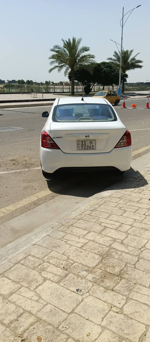 سلام عليكم مرخصة لا دمن سني هندي سياره جاهزه كير مكينه صدر كهربائيات جاهزه بيه صبغ 2قطعه بدون دواخل موديل 2018مكاني فلوجة الكورنيش رقم بغداد انكليزي تحويل مباشر سياره بسمي السعر 85وبيه مجال ***********
