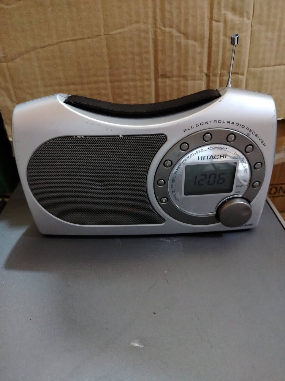 راديو ماركه هيتاشي HITACHI ثلاث موجات  شاشه الجهاز باله جاي من انكليزي السعر على الخاص


**إذا كنت صاحب هذا الإعلان وتريد حذفه لأي سبب، رجاءا أرسل رسالة إلى الدعم الفني**