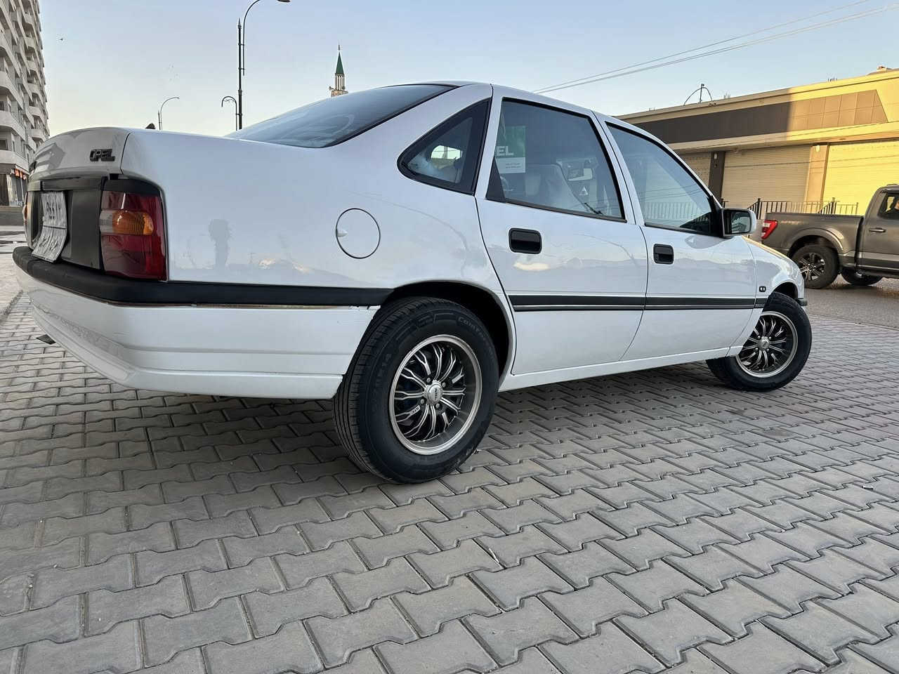 سلام عليكم هاي اوبل للبيع موديل 90بدون ضراربل شرط سنوى خلصان من 2020محرك 20كير اوتوماتيك بل شرط باور ابي ايس جام 4كهرابي ويل كروم بلادى تايرات جديد صدر مكان كركوك هاى رقم ***********
