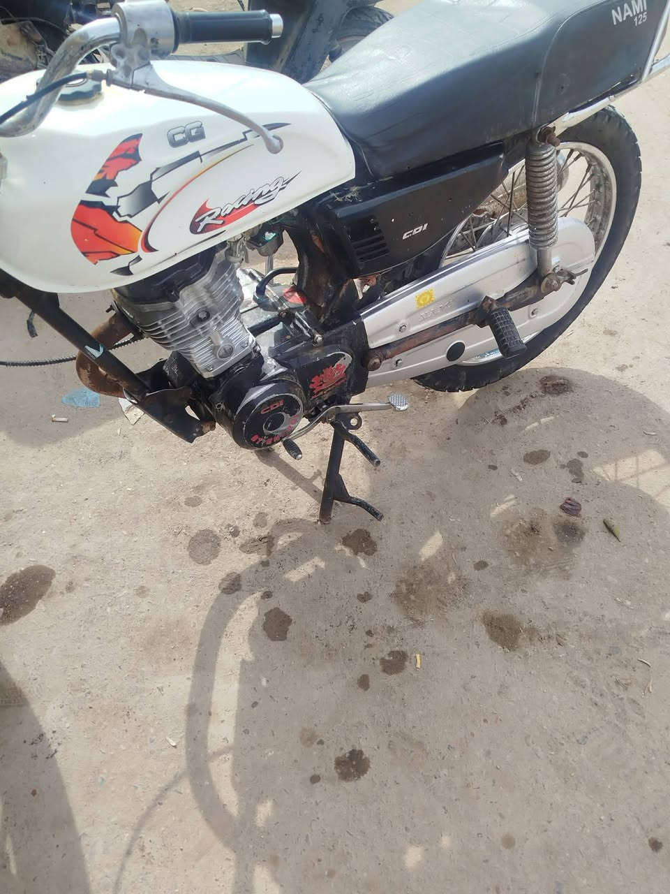 سلام عليكم دراجه كلك هاي كدام عينك دراجه بيها صوت بلمحرك وزنجيل فالت سعر 200 وبيها مجال لشراي ***********
