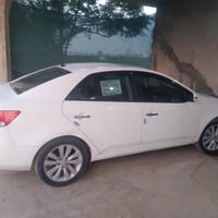 كيا سيراتو 3قطع  نص فول رقم صاحبها ‭0771 867 2141‬ شده وبيها مجال