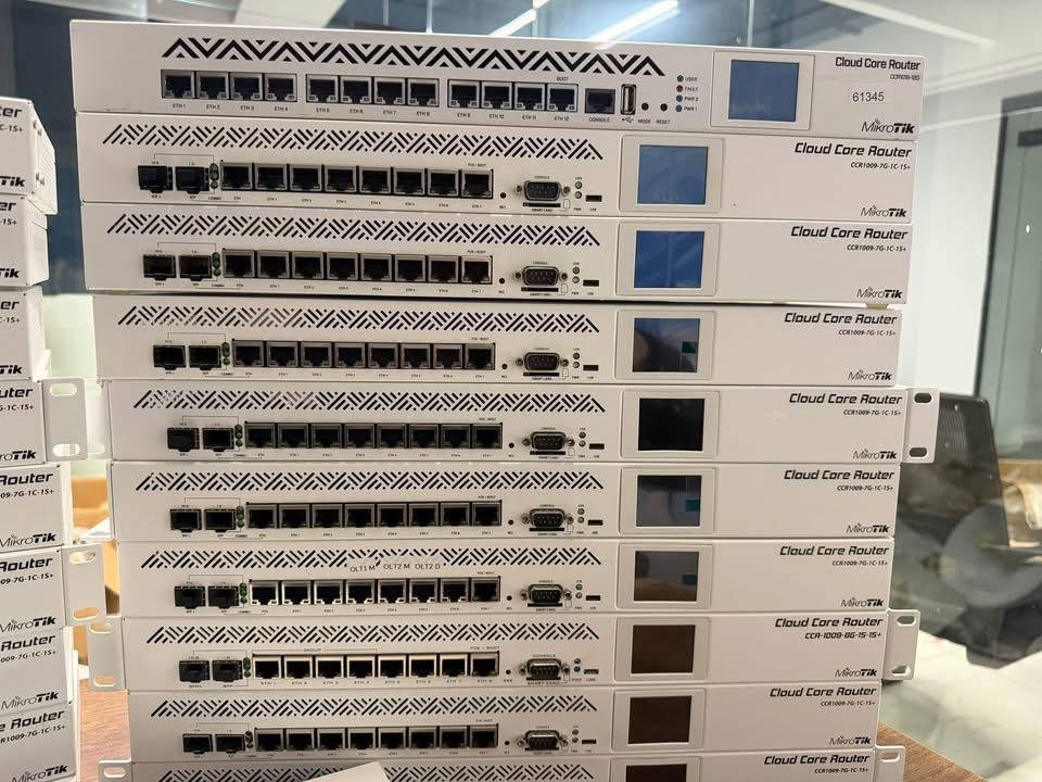 توفر لدى مكتبنا
كلاود كور 1009 بلص 10 g الاجهزة جديد غير مستخدمة 
فقط كارتون ماكو 
سعره 550 الف 
يوجد لدينا توصيل لكافة المحافظات 
***********

