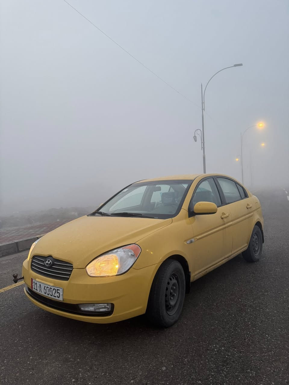 السلام عليكم
للبيع اكسنت  2011 
وارد خليجي محرك 1600 كير اوتو  داخل بيجي مكينه كير ممتاز صدر امامي خلفي تايرات نظيفة صبغ جديد شاشه اندرويد مري كهرباء غرفته نضيفه جدا جاهزه عله اخر شي بيهه ضربه بين باب وجاملغ سايق وباقي سياره مابي ضربه  هيئه غرامات صفر رقم بغداد  سنويه لل 30 هزه جديده بسمي تحويل ثاني السعر 87 مكان سياره موصل حي الوحده للاستفسار ***********
