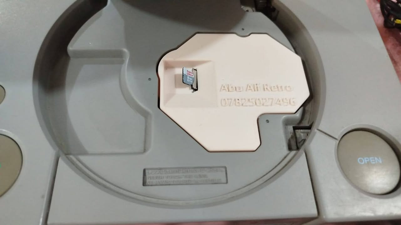 بلي وان  اوربي محور على رام يشغل العاب  رام ٨ كيكا. مع  كامل ملحقات  سعر ٦٥ الف


**إذا كنت صاحب هذا الإعلان وتريد حذفه لأي سبب، رجاءا أرسل رسالة إلى الدعم الفني**