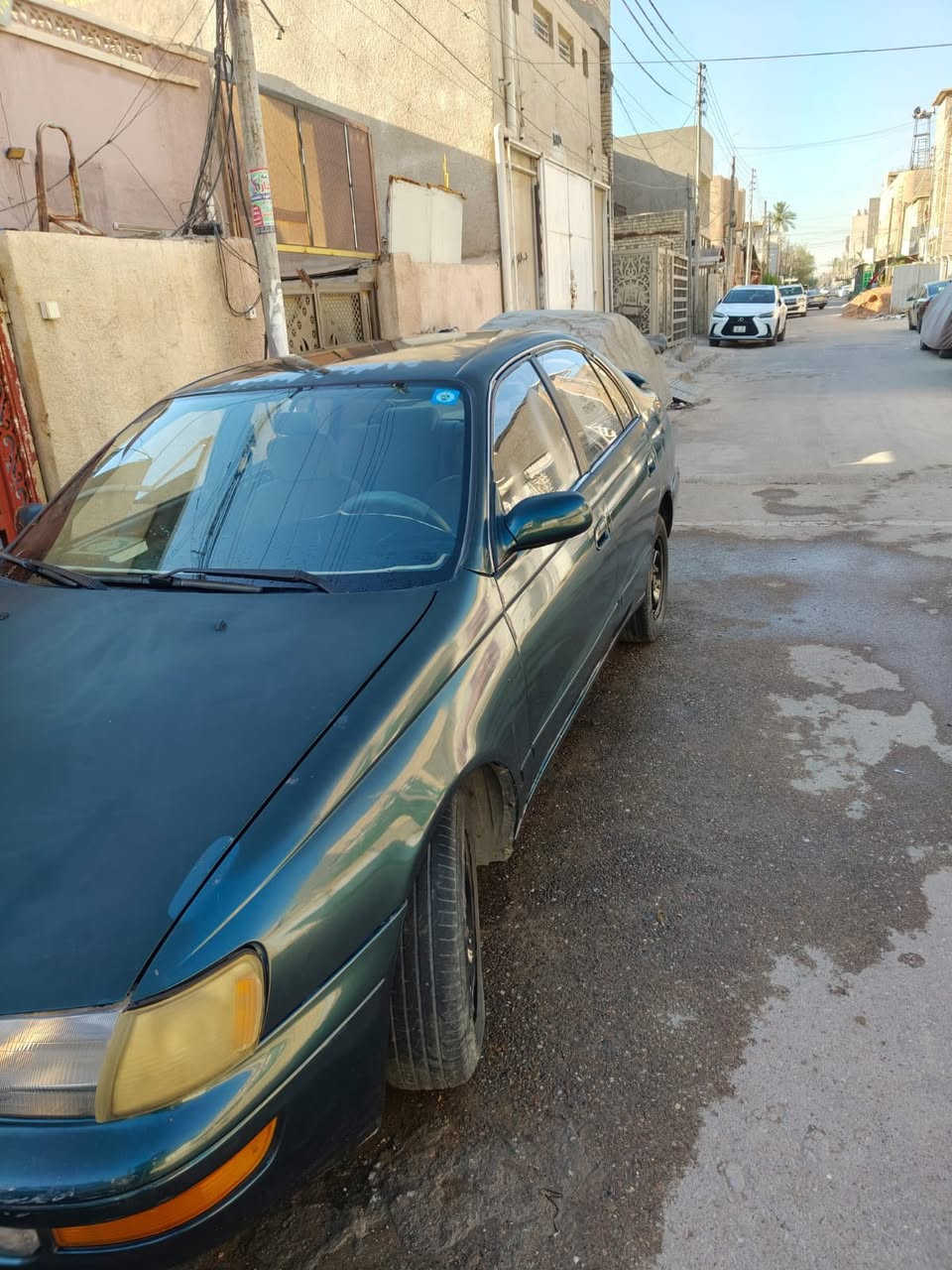كرونه مكفوله من الضربه القويه والكص والنقل الجثه مكينه وكير جدد عالفحص حداديه جديده تبريد شغال ثلج كهربائيات كله شغاله وجديده رقم بغداد أنكليزي هزه جديده شرط المداور غرفه جديده كلش 
السعر 45 وبيه مجال 
للاتصال ***********
غير متواجد عالخاص
