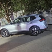 نيسان روج ٢٠٢٠ للبيع بغداد sv plus فول مواصفات عدا البانوراما مشروع وط...