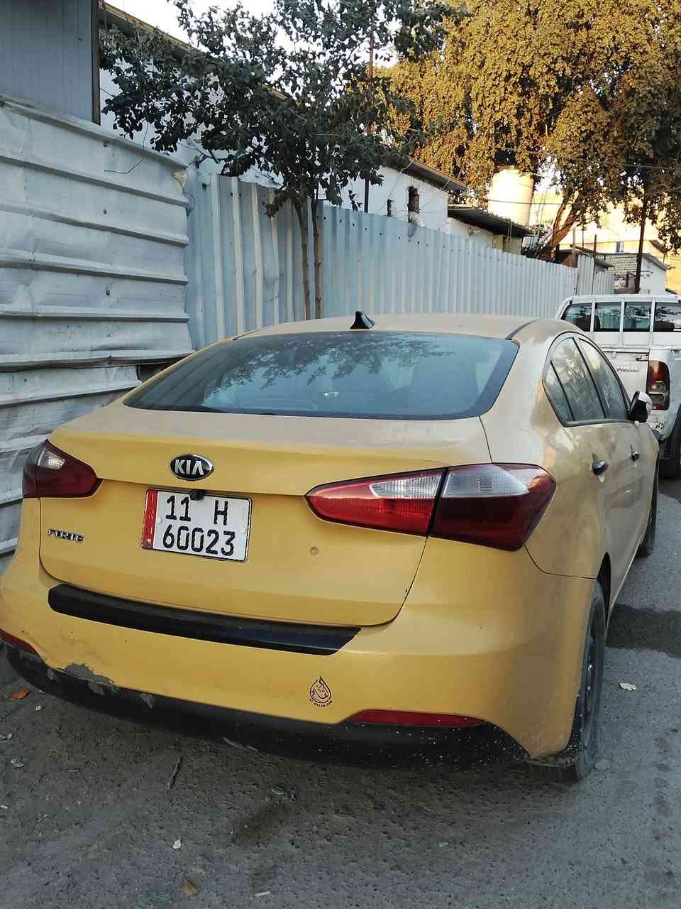 للبيع فورتي موديل 2015
محرك 1800 دوش السياره بيها سطره بالمحرك 

السعر 90 

للأستفسار***********

***********

عنوان بغداد
