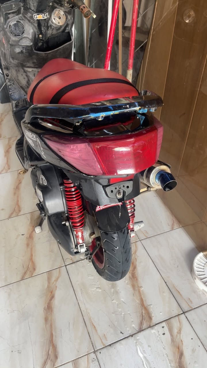 سكنس فحل نوزل خطين
58.5
كلجات رياضي
مكينه محفوره 63
صالنصه حلزوني
نوزل 8
فيتبم رياضي
كهربائيات شغاله كامله
الدراجه نضيفه
بيهه نواعم كله اصلي
نكره سلف
السعر 600 و بيهه مجال
***********
مكاني بغداد الدوره
