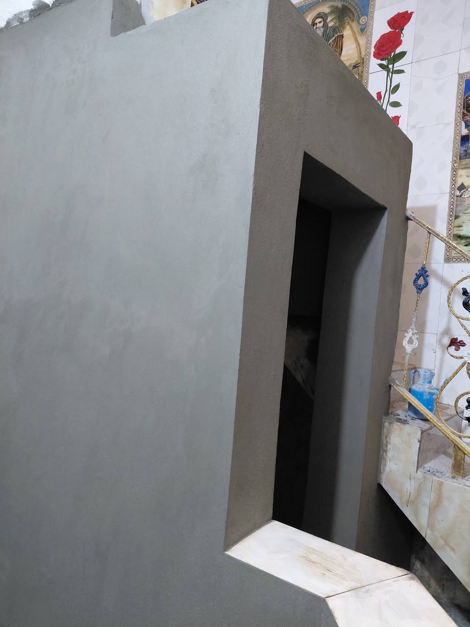 خلفة لبخ متفرغ جص سمنت شغل درجه اولى  خشن ناعم ***********
