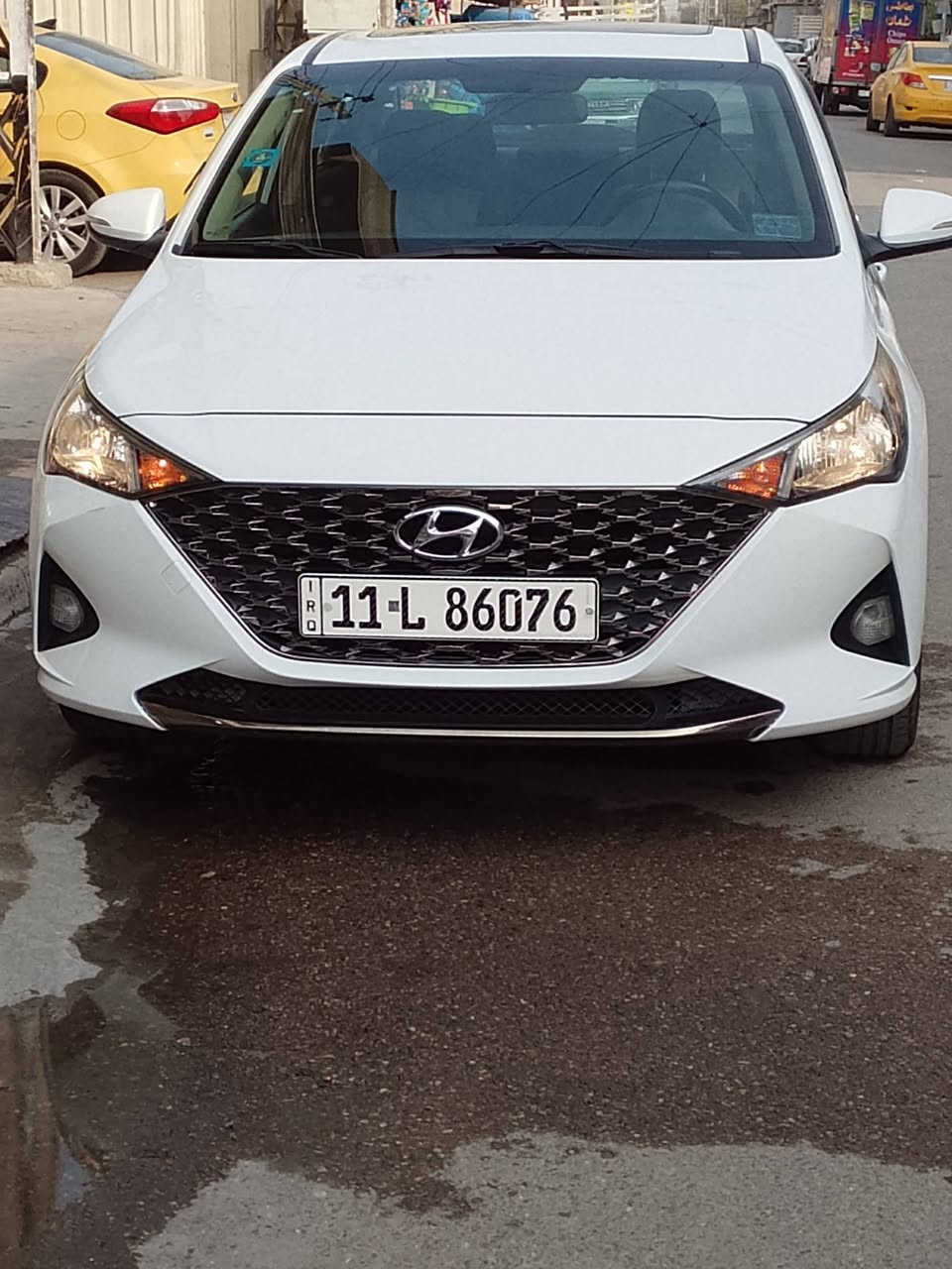 اكسنت موديل 21 خليجي بغداد ماشيه 78 رقم دولي بغداد كير محرك دوش  اشاير بلمري فتحه سقف كهربائيه اسبير منازل قطعتين تبريد  بيهه بارد بجاملغ عكس السايق   وكارت بداعميه  السياره بسمي سنويه 27  السياره لاتبديل ولاصبغ     كير اي تي  ومحرك 1600دوش.  السعر 132 وبيهه مجال بسيط *********** مكان السياره البنوك
