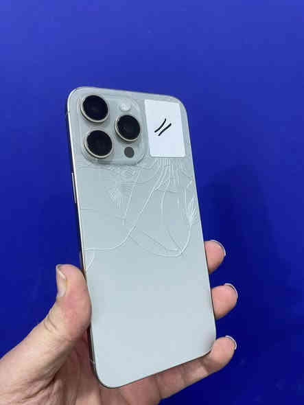 ذاكرة 256

البطارية 100

سعر 590 سعر نهائي اتصال *********** خاص مغلق
