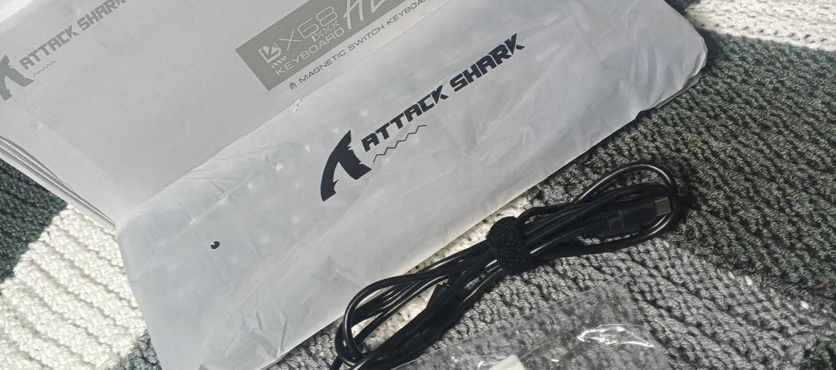 انسب كيبورد مغناطيسي 💯
كيبورد اتارك شارك x68he وكالة الاصلي  وبسعر37 الف
مغناطيسي بالكامل 
rgb متعدد الانماط
قطعة ولا اروع 
تدعم جميع المنصات وتحويل من win الى ios
غني عن التعريف
✨✨ السعر 37 الف فقط✨✨
ملاحظة نقص الميداليا ضاعت مني فقط 
توصيل بغداد والمحافظات 5 الف
للحجز خاص


**إذا كنت صاحب هذا الإعلان وتريد حذفه لأي سبب، رجاءا أرسل رسالة إلى الدعم الفني**