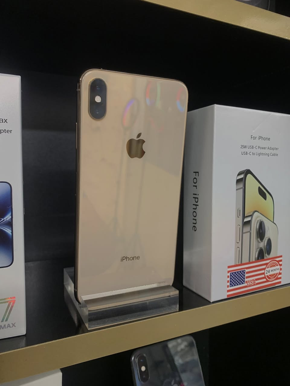 اكس ماكس ذاكرة 256دبل سيمكارت فيس ايدي شغال مبدل بس بطارية اصلية سعرة 225 مكاني بغداد ***********
