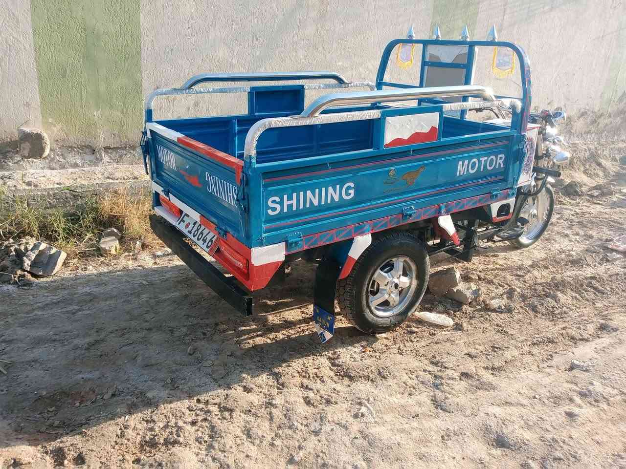 السلام عليكم ستوته للبيع موديل 20 محرك 25 اوراق اصولي كفاله عامه ستوته جاهزه  المكان بابل الحمزه الغربي الرقم***********
