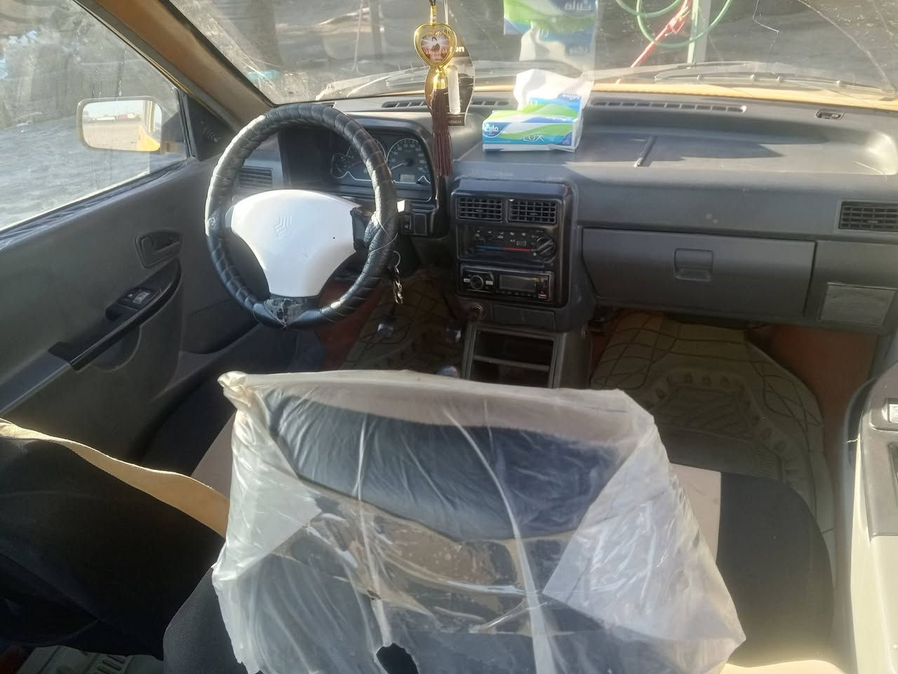 السلام عليكم سايبا موديل  2011كير مكينه جدد كهربائيات كلها شغاله تبريد تدفئه داخل نضيف تخم تاير جديد سلف جديد باتري جديد سنويه ل29 تحويل مباشر مصفره هيئه وغرامات رقم بغداد انكليزي السعر 23وبيها مجال مكان بابل ناحيه النيل ***********اتصل وبيك خير ودلل
