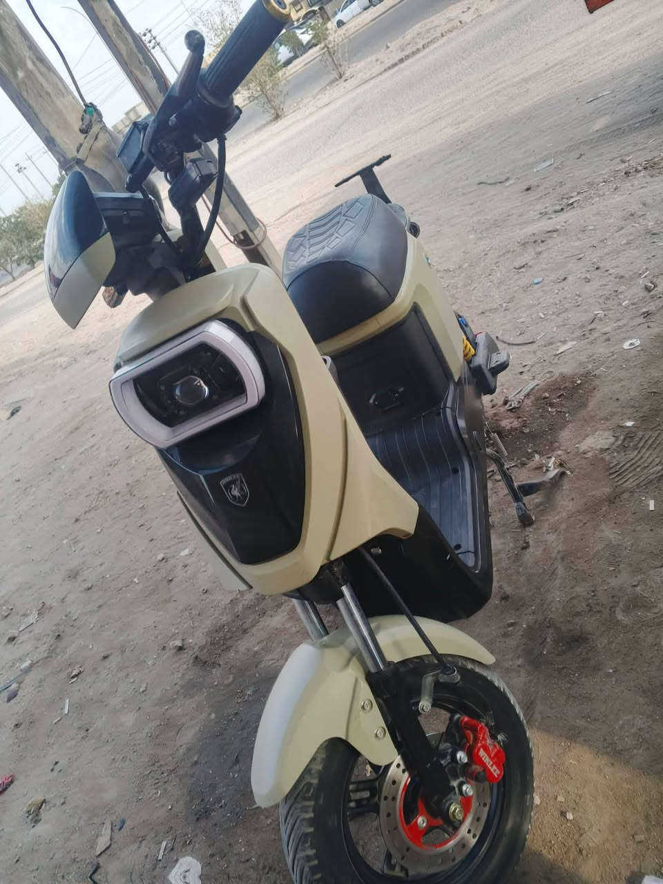 مع كامل ملحقاتها سويج وبصمة و كارت و مرايات وشاحنة اصلية
الدراجة نظيفة طالعة من الوكيل قبل شهرين وبرغي مامبدل مبيها🚫

السعر 500 او مراوس بدراجة نظيفة
موقعي خور الزبير

شراي خاص


**إذا كنت صاحب هذا الإعلان وتريد حذفه لأي سبب، رجاءا أرسل رسالة إلى الدعم الفني**