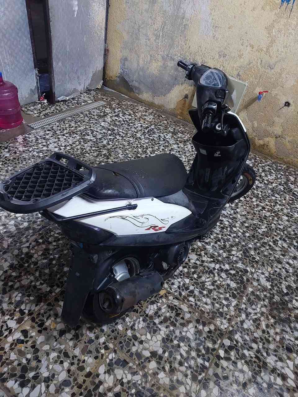 سلام عليكم ماكس عدله مكينه بلاديه كلجات بلاديه نكره سلف هندر شغاله كهربائيات نقصهه كلوبات كابريتر قبل يومين بدلته لبللادي موجود ب650وبيهه مجال مكاني بغداد رئاست العبيدي ***********متوفر وتساب
