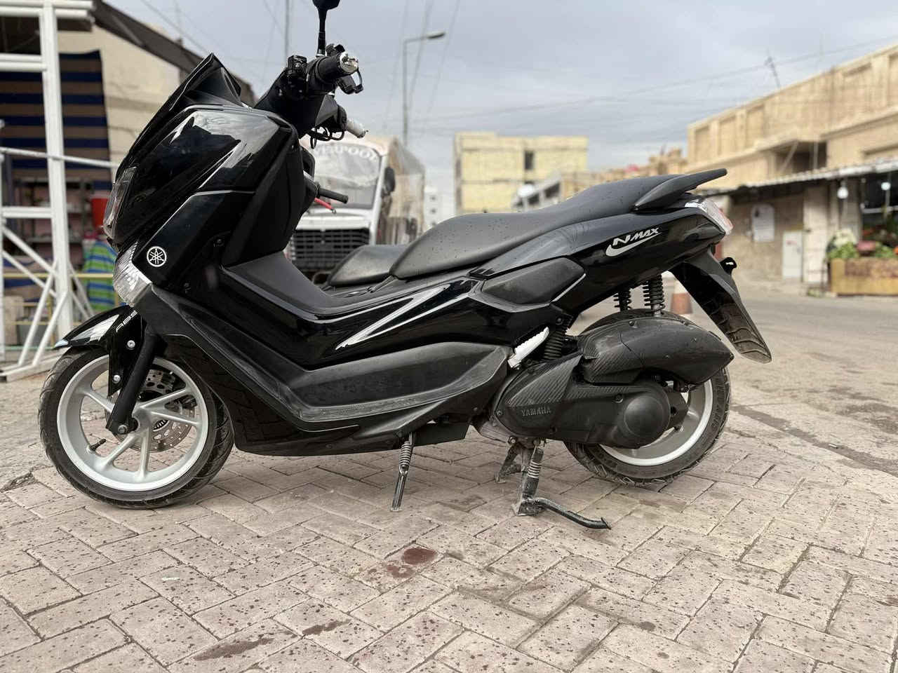 دراجهNMAX مكينه مكفوله حديثه ماشيه 26 ستاند حساس يدات تدفئه المكان بغداد للاستفسار ‭0771 716 6915‬
